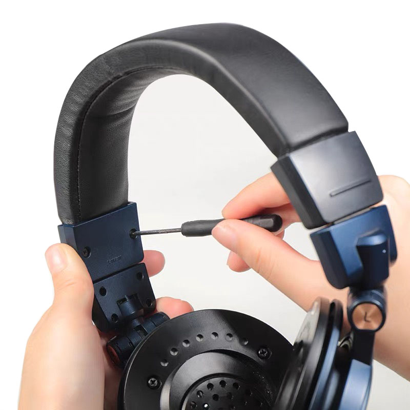 Un nuevo sujetador de plástico - Audio Technica Headphone Ath-M50X reseña y precio